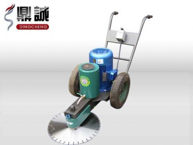 点击查看详细信息<br>标题：手推式切桩机 阅读次数：15310