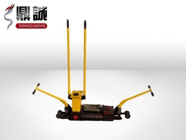 点击查看详细信息<br>标题：轨缝调整器 阅读次数：5115